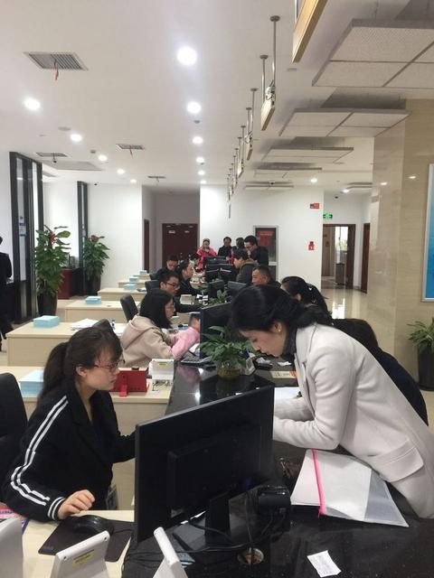 据介绍,温州部分改制企业的失业下岗职工缴纳社保费困难,部分灵活