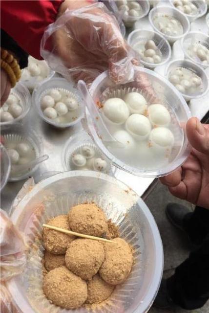 温州冬至</strong>不太冷一碗汤圆暖人心