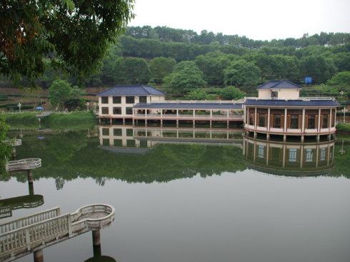 京明温泉度假村——依水而美的京明茶馆