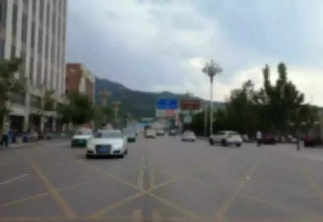河北承德主城区“最严抓拍”正式启用！你的12分够扣吗?