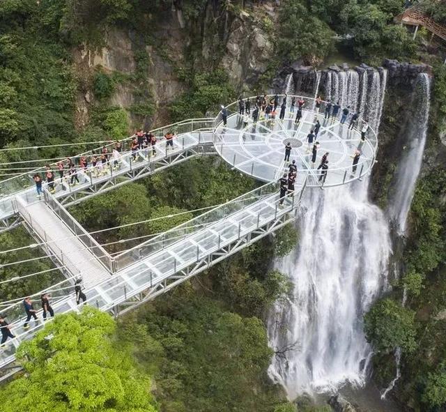 清远古龙峡