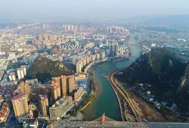 贺州八步城区贺江边附近以及下游的铺门镇,信都镇和贺街镇,富川莲山镇