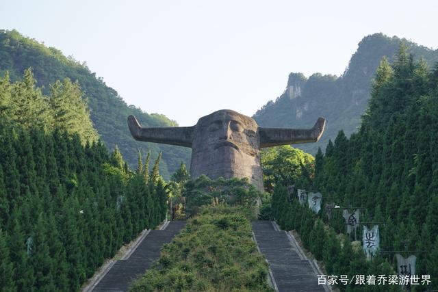 神农塑像（神农广场）