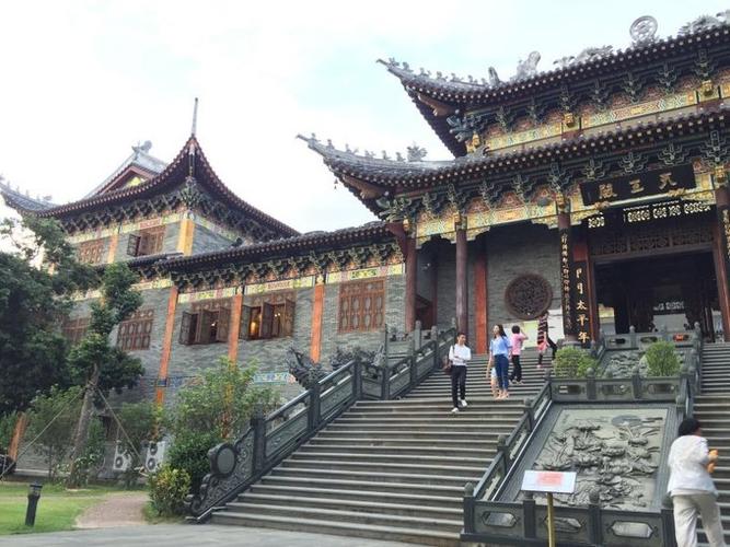 深圳大鹏东山寺