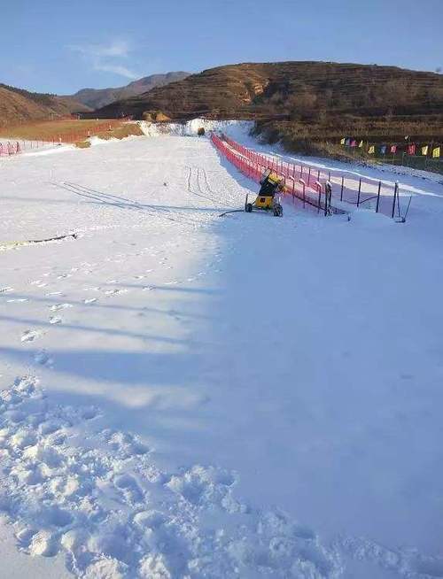 东华山滑雪场