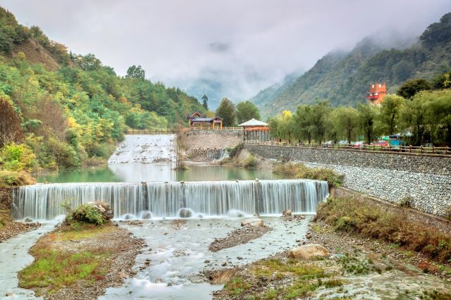 宕昌官鹅沟风