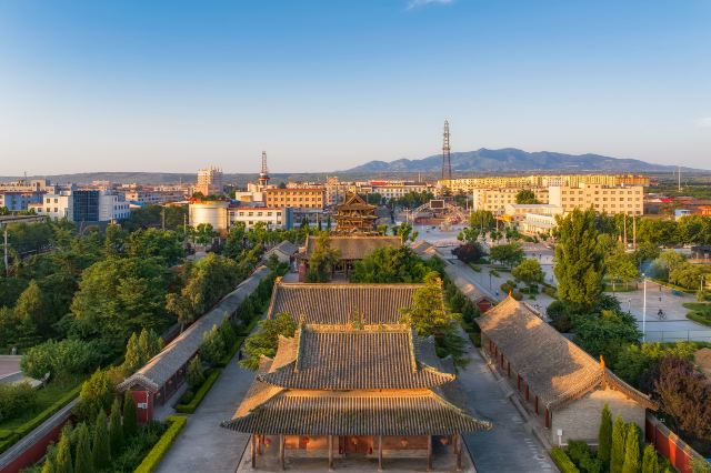 万荣东岳庙