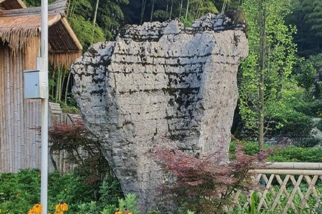 兴文僰人巨石阵