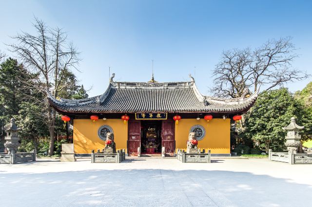 上海龙华寺
