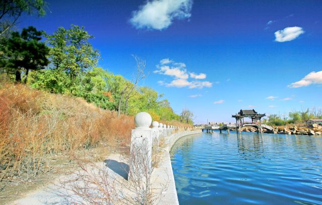辽宁月亮湖