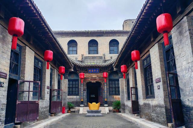 山西渠家大院