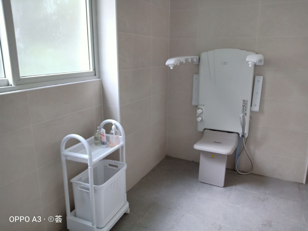 成都市武侯区机投桥街道潮音社区小柏长者照护中心